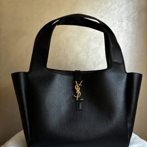 YSL سان لوران اسود